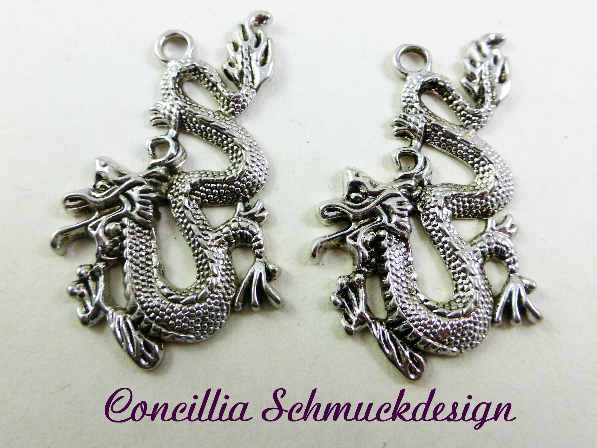 Anhänger Drachen Anhänger Drachen von concilliadesign