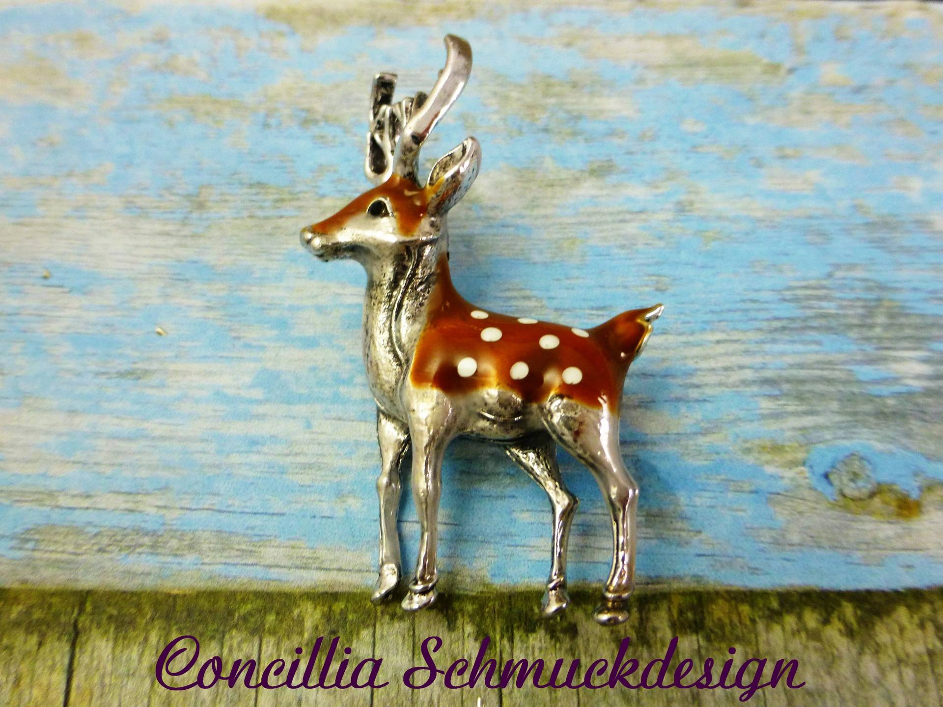 Brosche Hirschkitz von concilliadesign