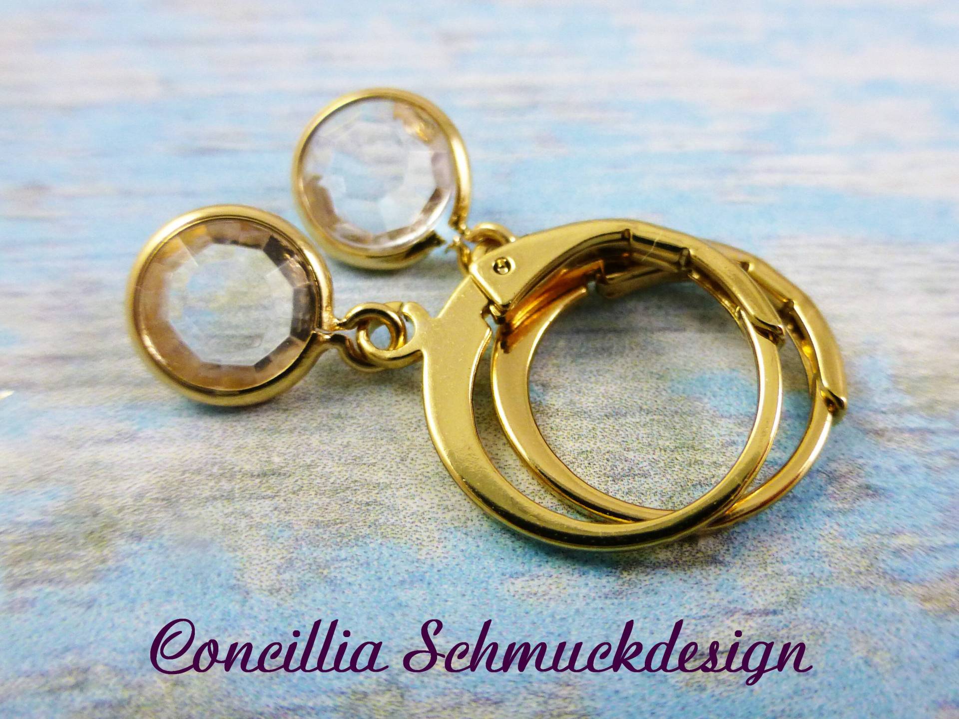 Creolen Vergoldet Mit Feinem Glasstein von concilliadesign