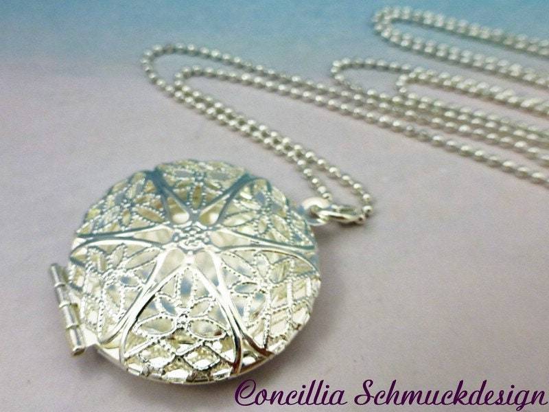 Filigranes Silbermedaillon von concilliadesign