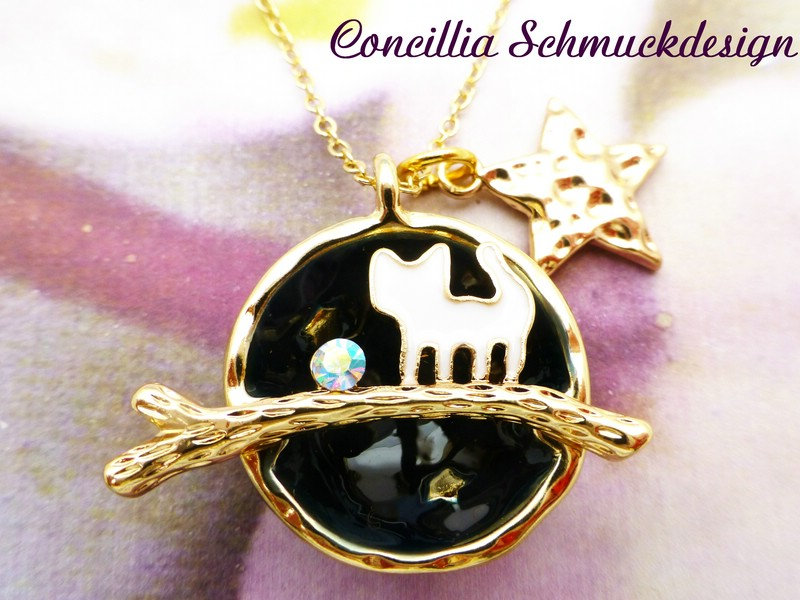 Goldkette Mit Katze Und Stern Goldkette Mit Katze Und Stern von concilliadesign