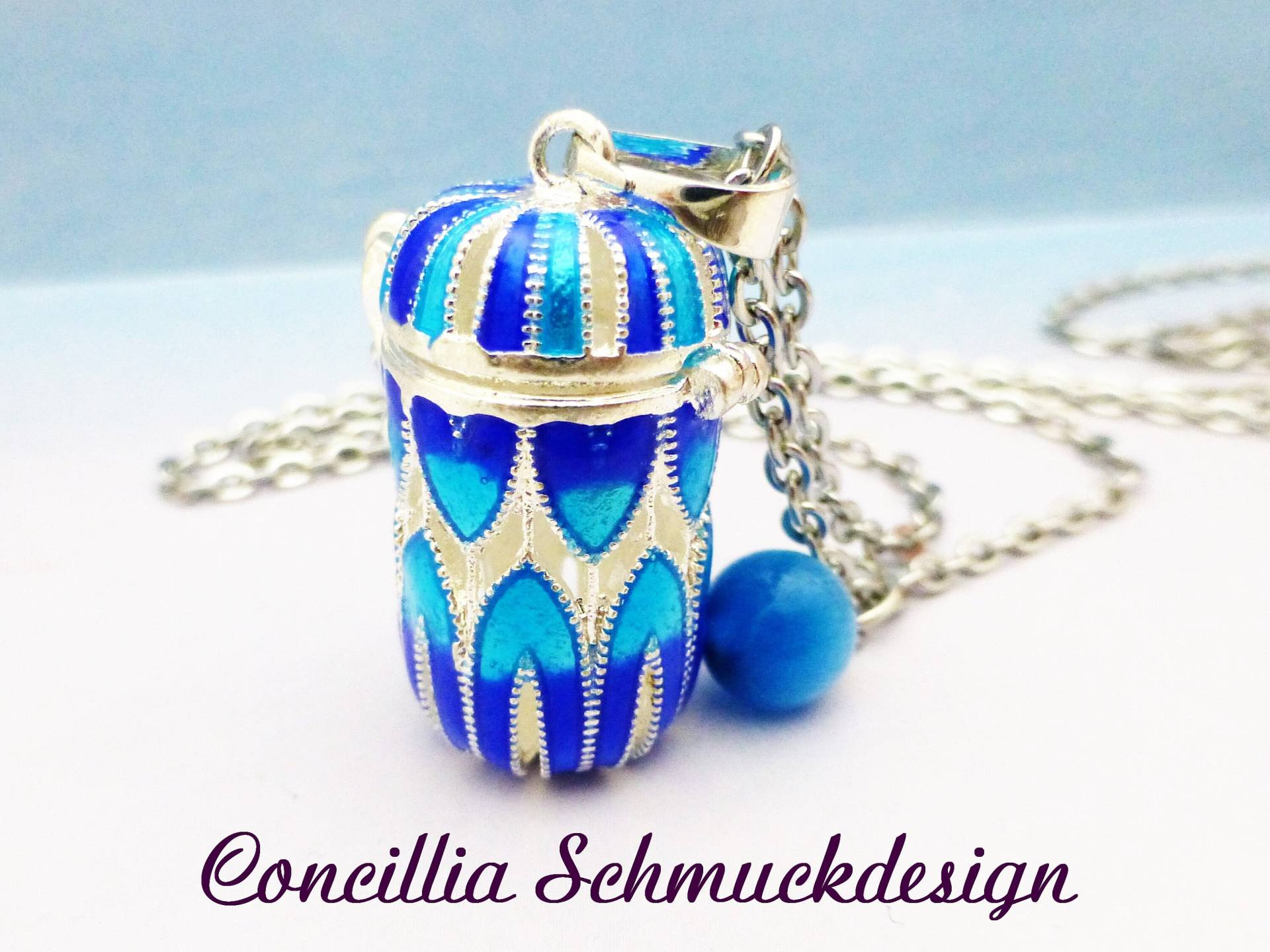 Kette Anhänger Blau Befüllbar von concilliadesign