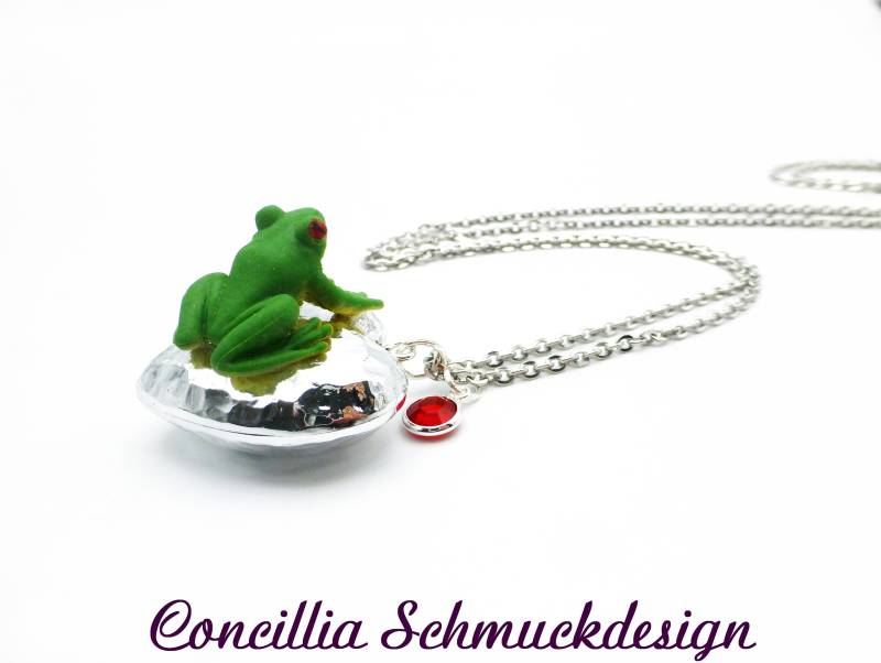 Kette Frosch Herz Silber An Edelstahlkette von concilliadesign