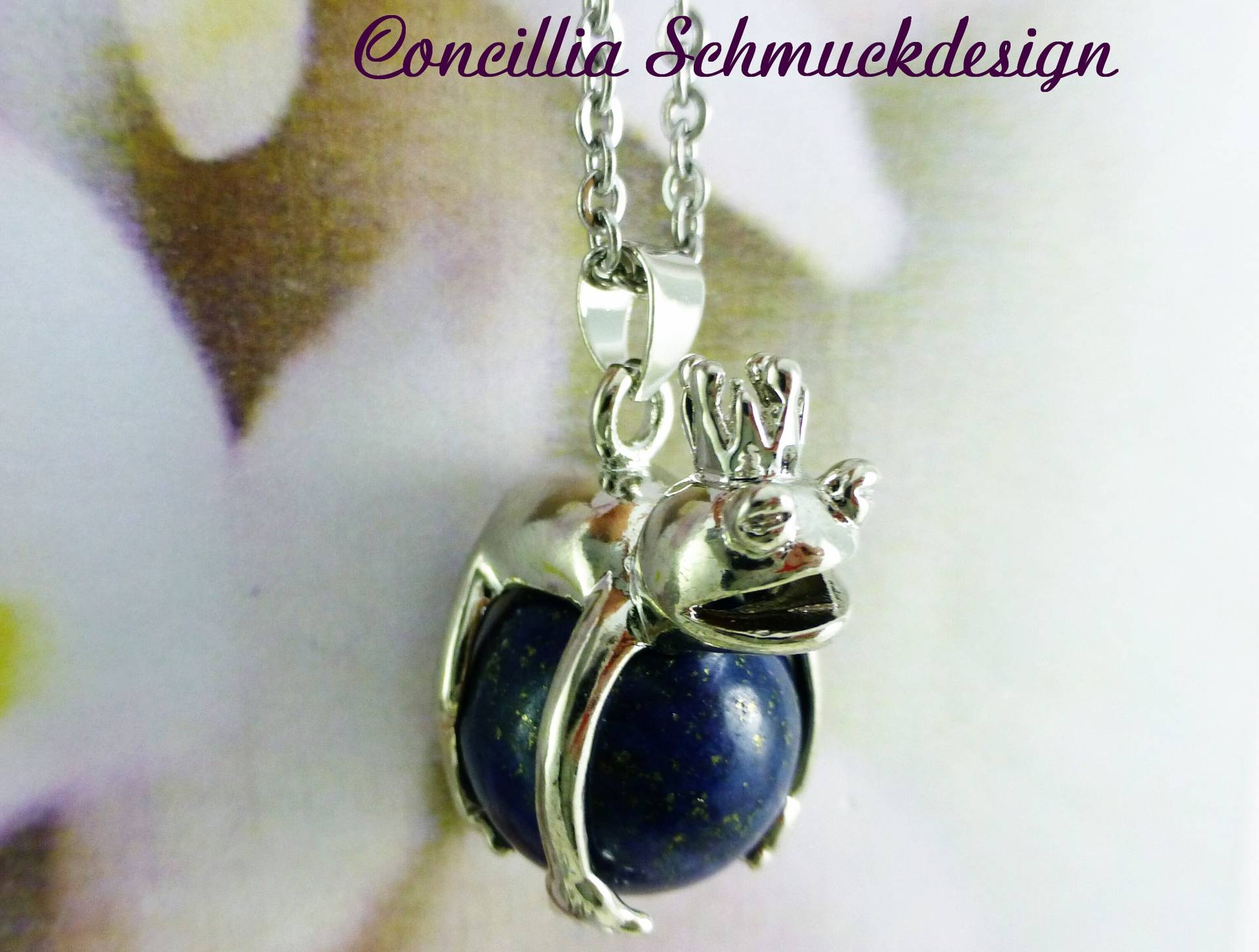 Kette Frosch Lapis Lazuli Edelstahl von concilliadesign