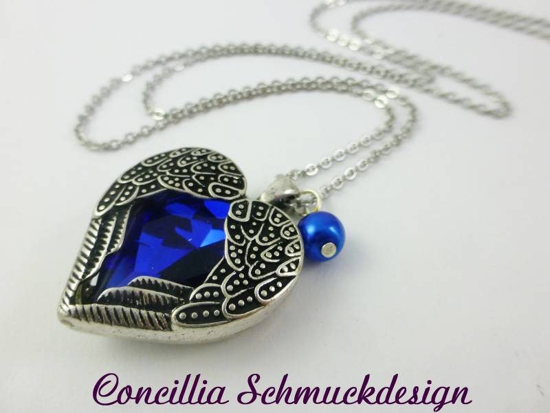 Kette Herz Blau Silber Edelstahl von concilliadesign