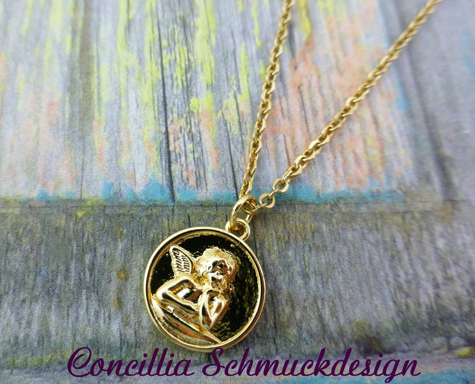 Kette Kleiner Schutzengel Gold Edelstahl von concilliadesign