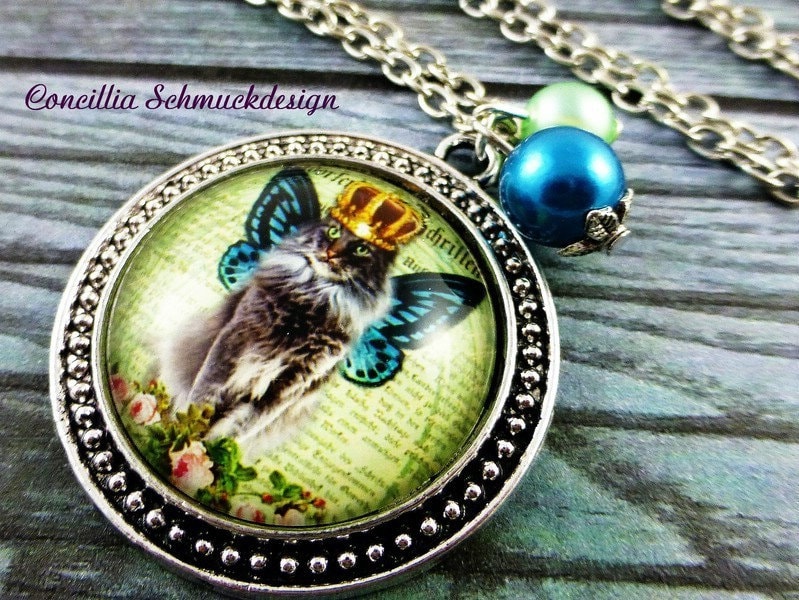 Kette Lang Kater Krone Cabochon von concilliadesign