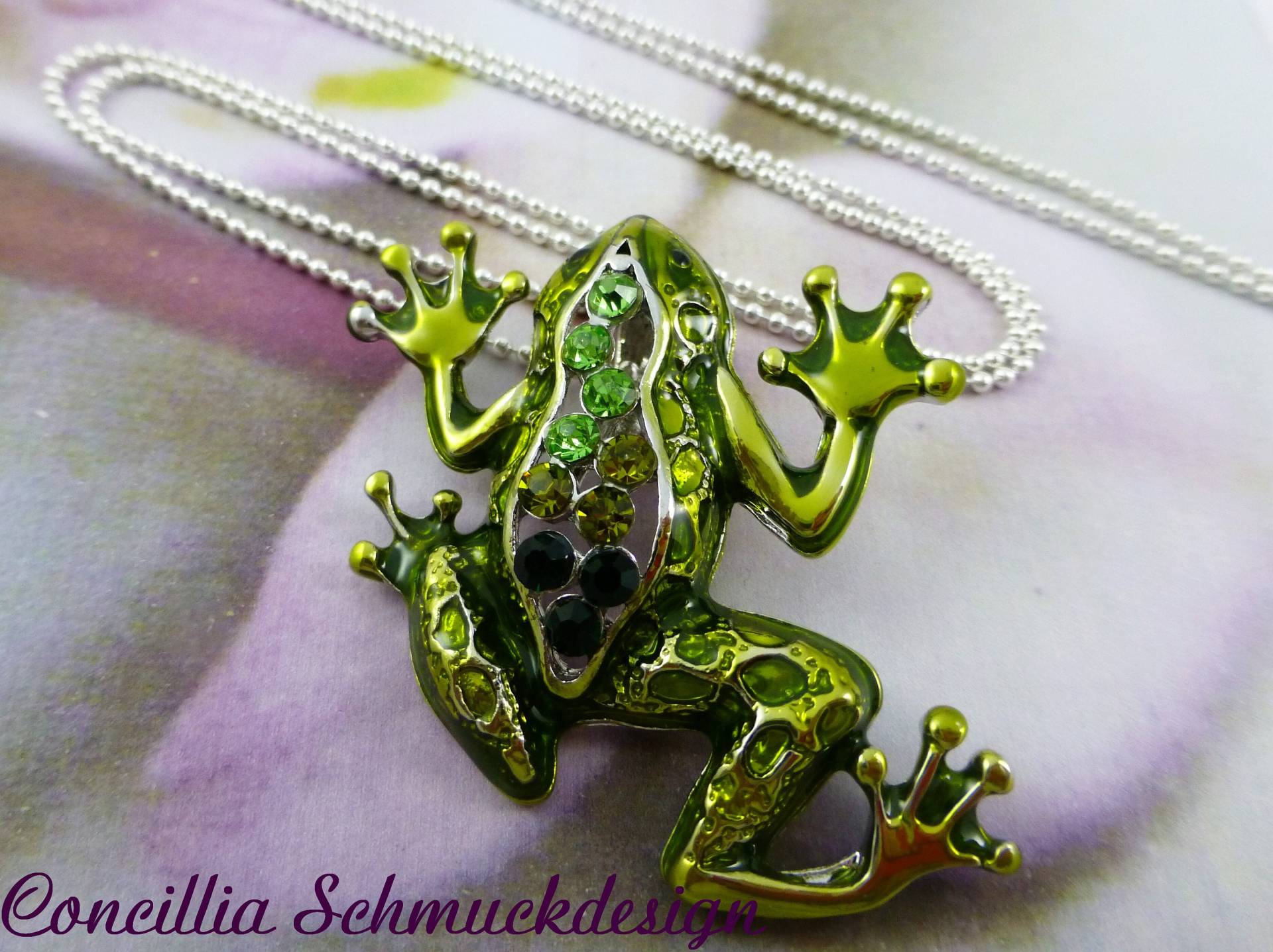 Kette Lang Versilbert Frosch Glitzer von concilliadesign