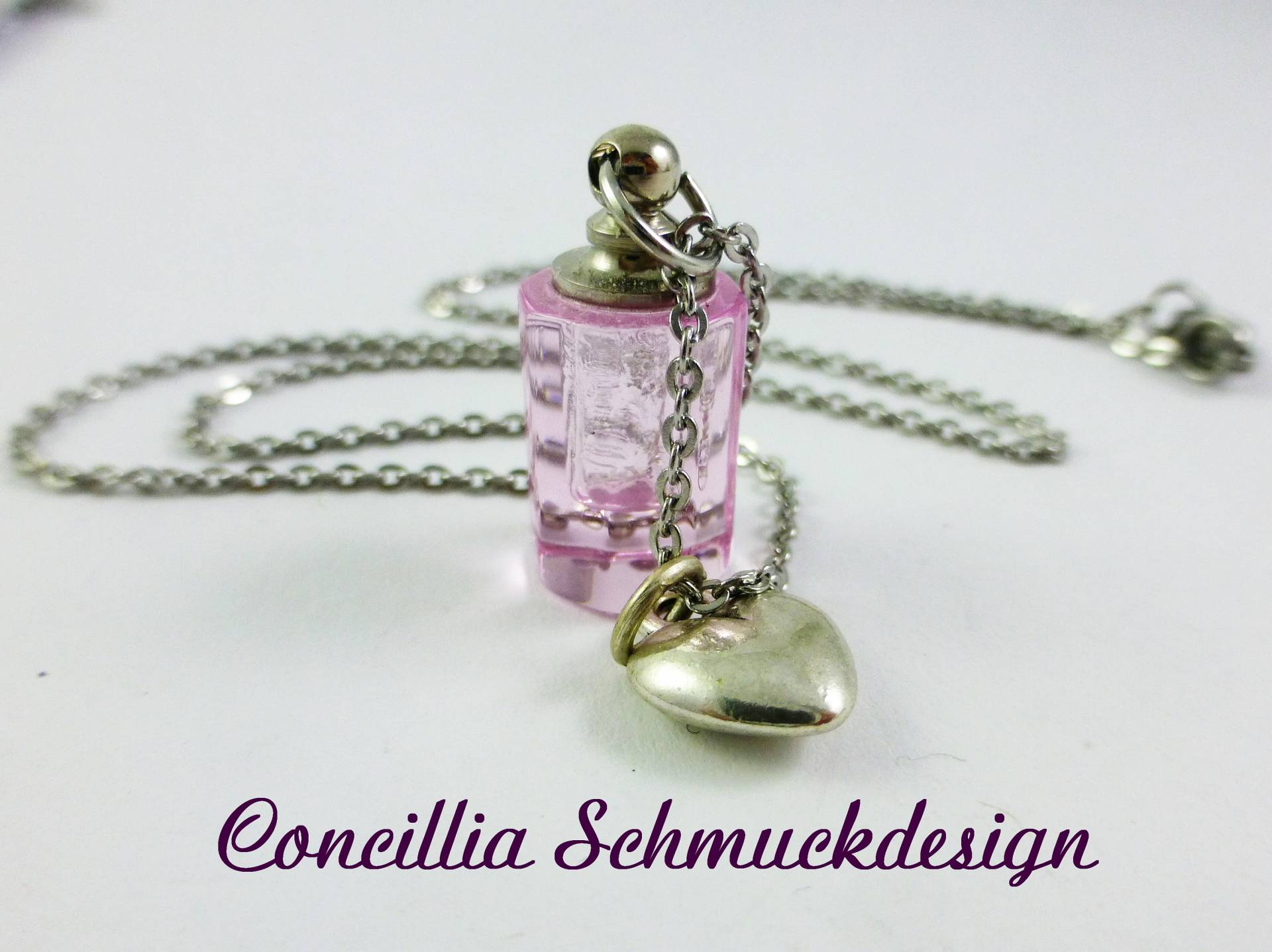 Kette Mini Fläschchen Rosa von concilliadesign