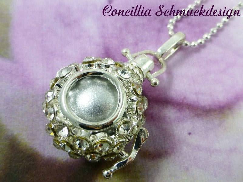 Kette Mit Glitzer Klangkugel von concilliadesign