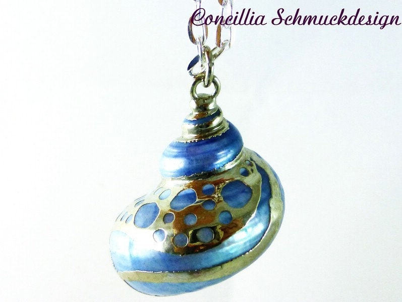 Kette Perlmuttschnecke Blau von concilliadesign