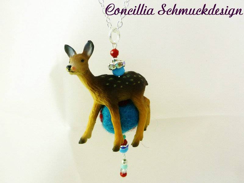 Kette Reh Auf Filzkugel von concilliadesign