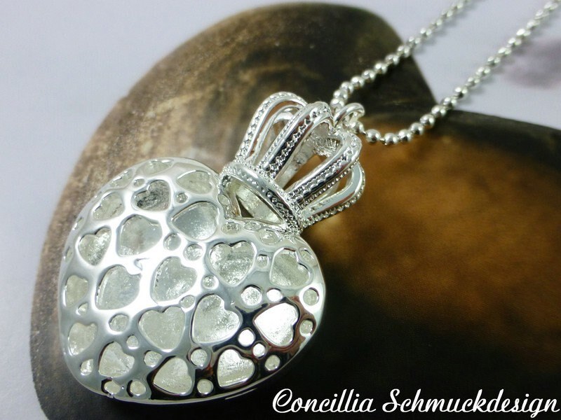 Kette Silberherz Mit Krone von concilliadesign