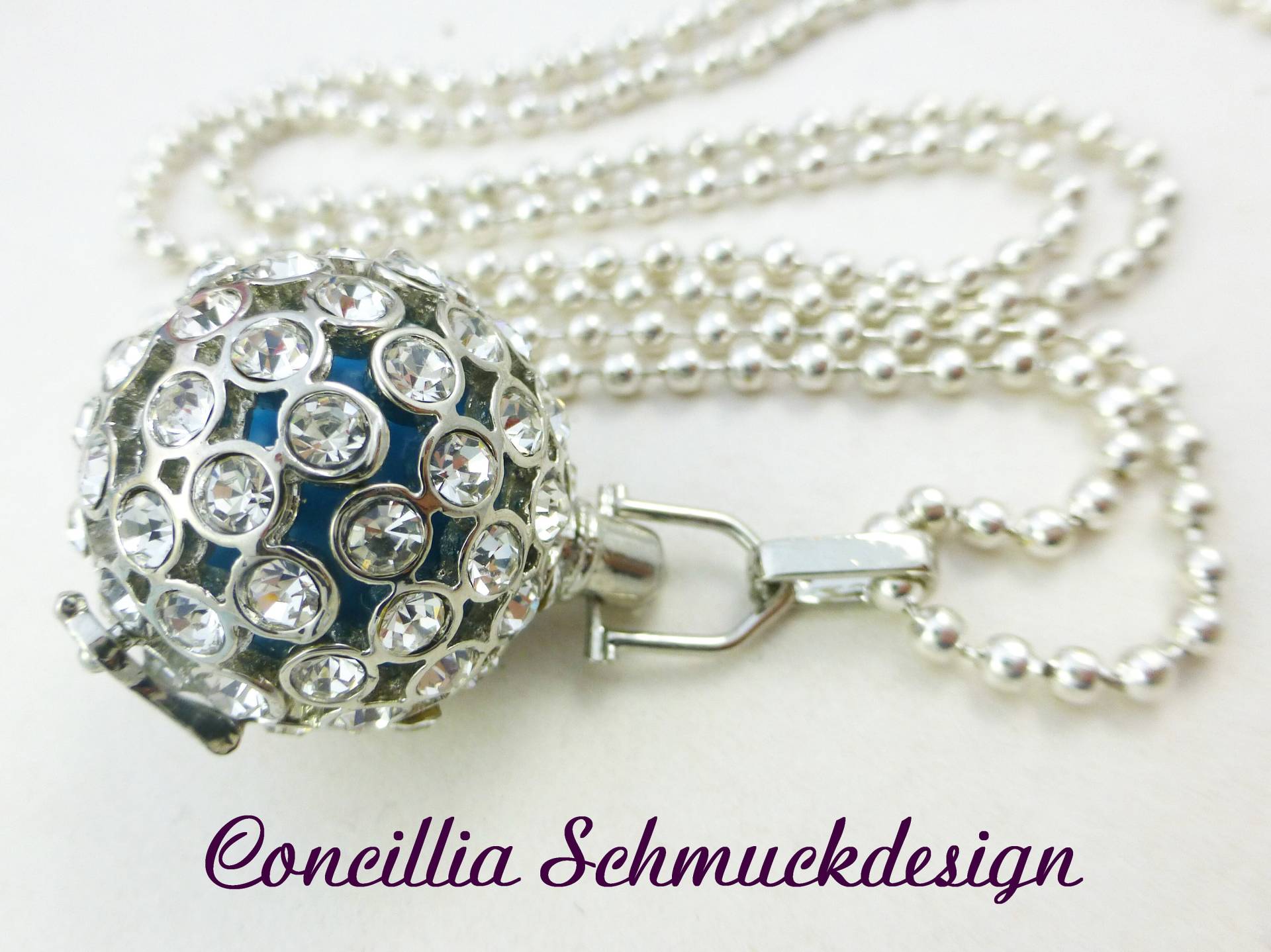 Klangkugel Groß Glitzer Kette Blau von concilliadesign