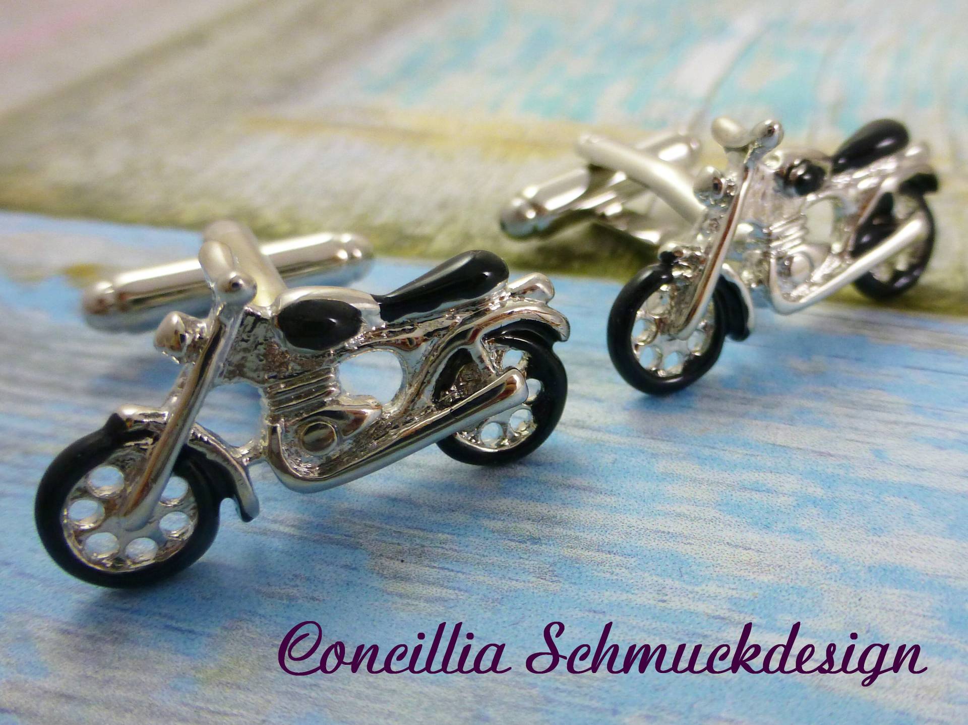 Manschettenknöpfe Motorrad Silber Schwarz von concilliadesign