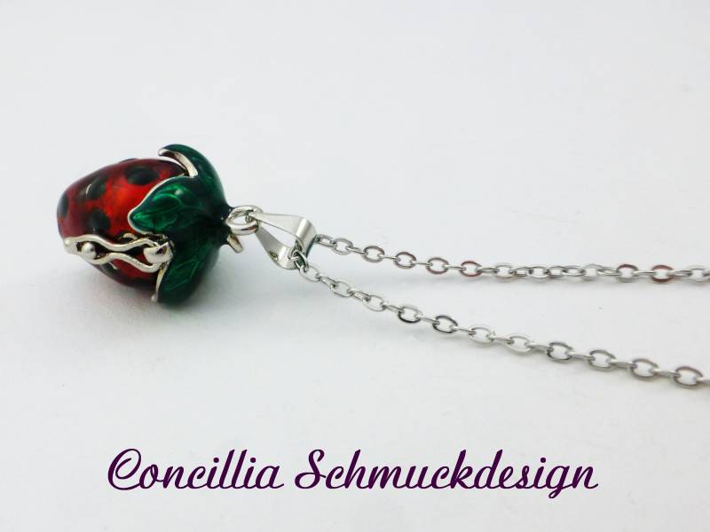 Medaillon Erdbeere Emailiert von concilliadesign