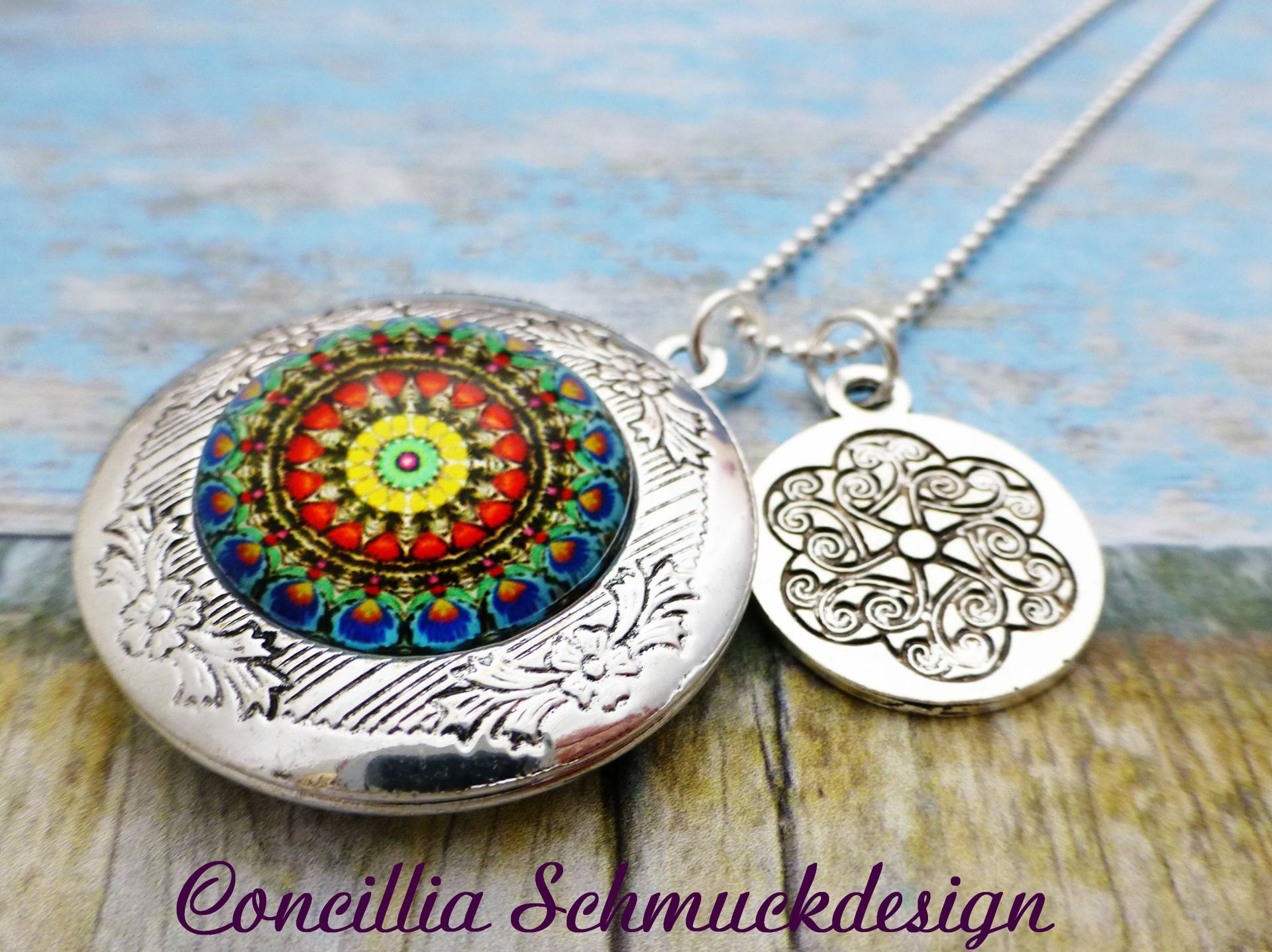 Medaillon Mandala Bunt Kugelkette von concilliadesign