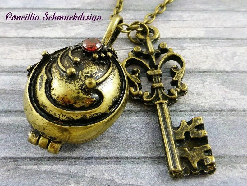 Medaillon Schlüssel Bronze von concilliadesign