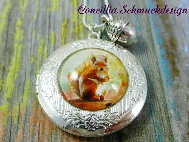 Medaillonkette Eichhörnchen Aufklappbar von concilliadesign