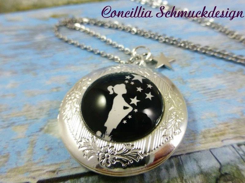 Medaillonkette Mädchen Mit Sternen Schwarz Weiß Silber von concilliadesign