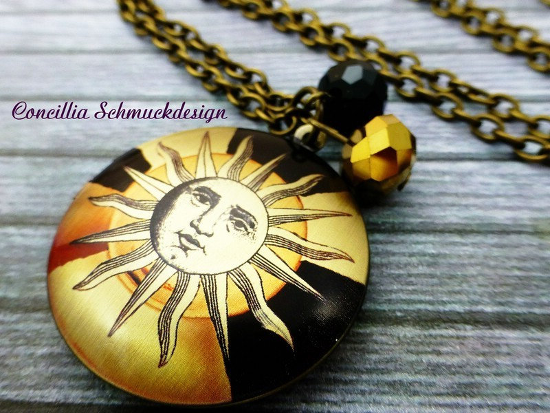 Medaillonkette Sonne Gold Bronze Schwarz von concilliadesign