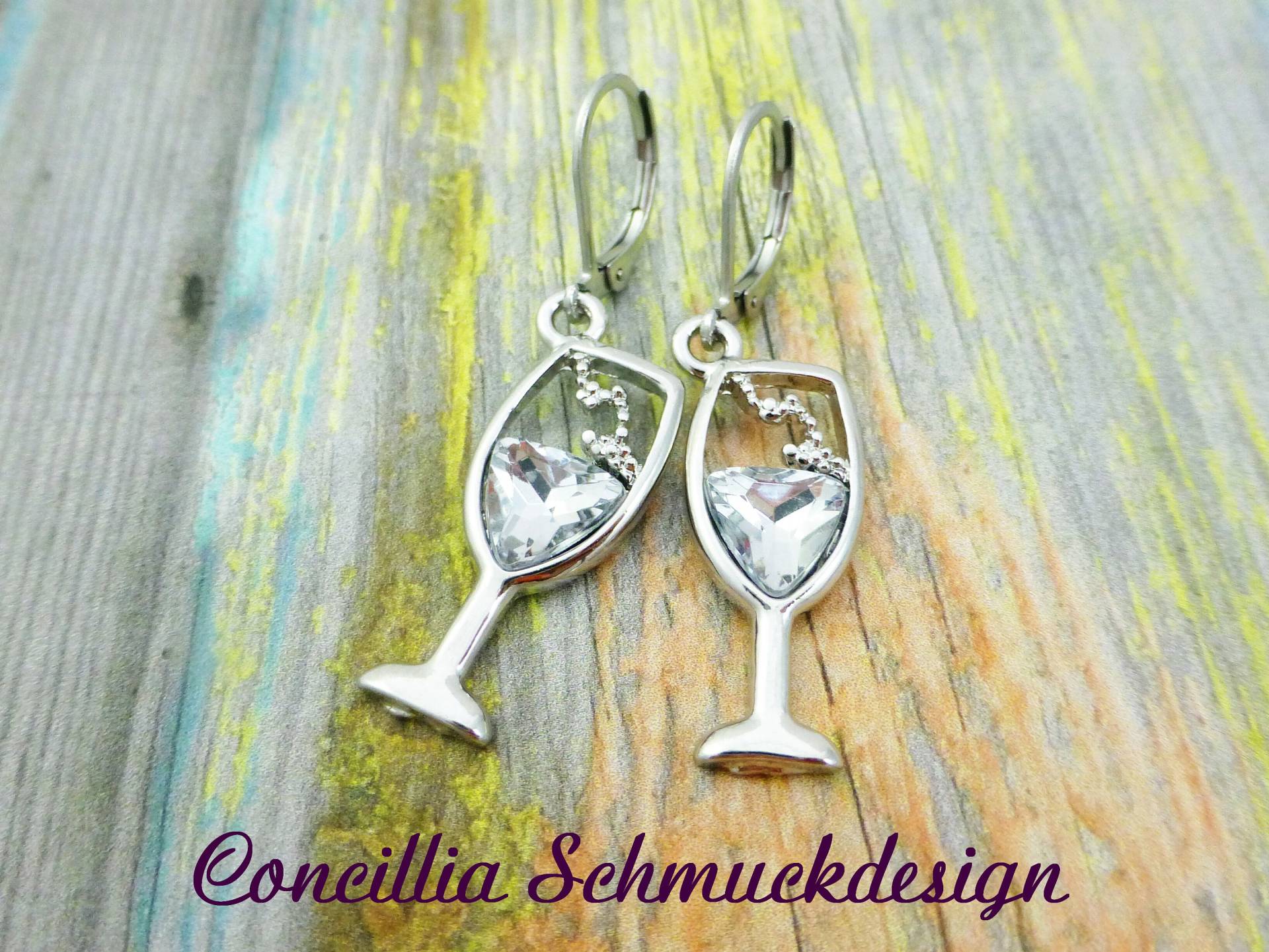 Ohrringe Champagner Glas Glitzernd von concilliadesign