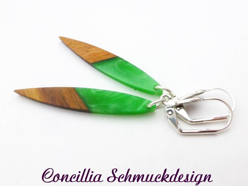 Ohrringe Holz Resin Braun Grün Lang von concilliadesign