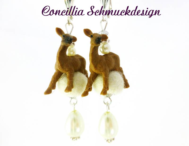 Ohrringe Reh Unikat Braun Weiß von concilliadesign
