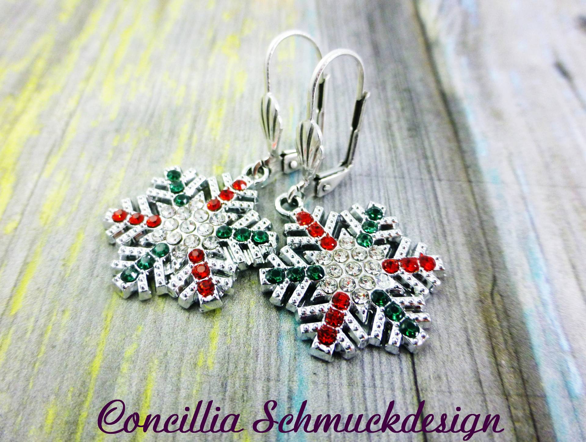 Ohrringe Schneeflocken Stern Rot Grün Silber von concilliadesign