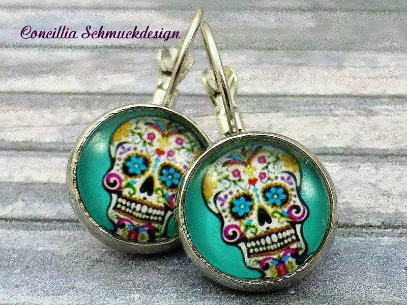 Ohrringe Skull Türkis Bunt von concilliadesign