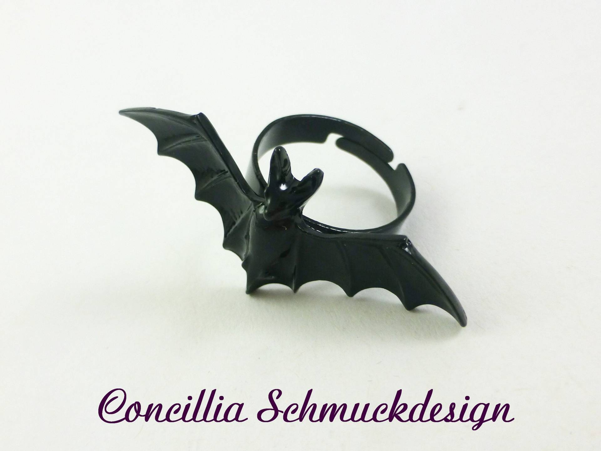 Ring Fledermaus Schwarz Verstellbar von concilliadesign