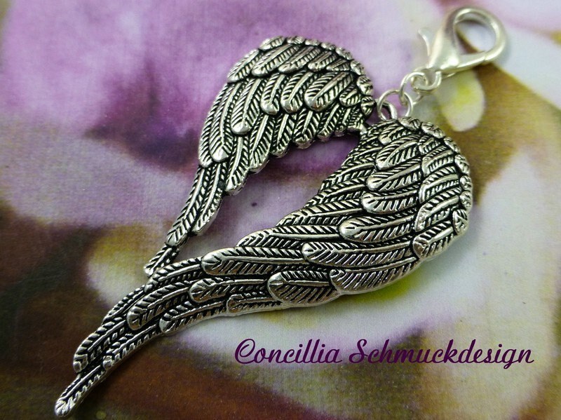 Wechselanhänger Doppelflügel von concilliadesign