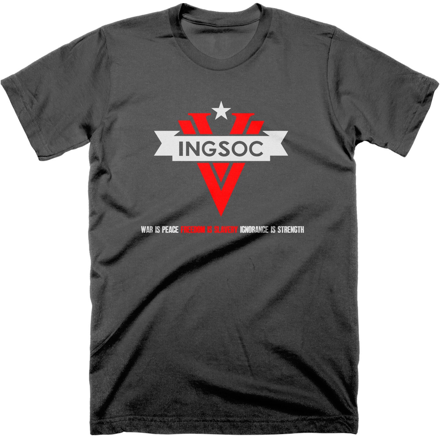 Ingsoc T-Shirt. Kostenloser Versand von conspiracyclothes