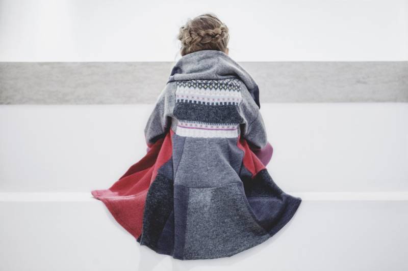 Frühling Kinder Mantel Rot Hoodie Baby Grau Mädchen Cape Gemustert von coolawoola