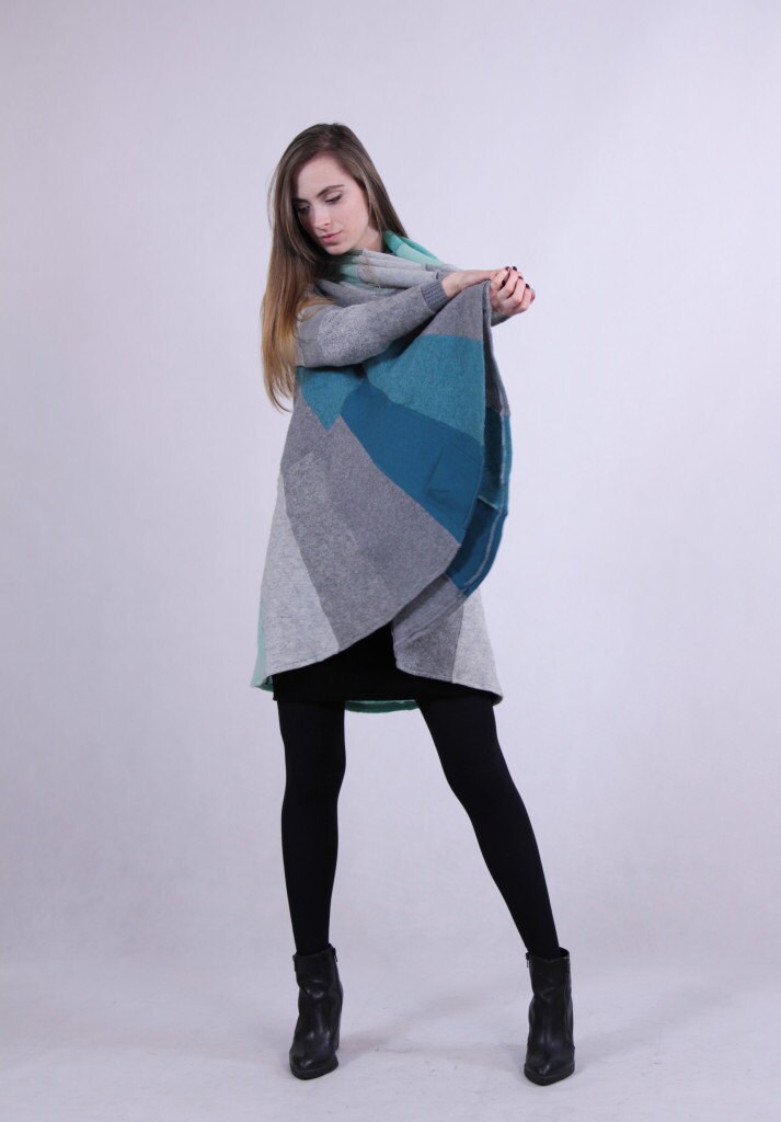 Kaschmirwolle Mantel Mit Kapuze Frühling Coolawoola Perfect Circle Stilvolle Kaschmir-Mantel von coolawoola