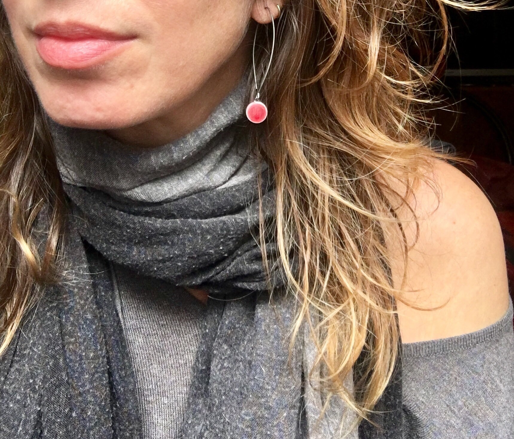 Kleine Rote Ohrringe Lange Baumeln Leichte Handgemachter Schmuck Keramikschmuck Einzigartiges Geschenk Hypoallergen Titan Kleine Rote Ohrringe Lange Baumeln Leichte Handgemachter Schmuck Keramikschmuck Einzigartiges Geschenk Hypoallergen Titan von corico