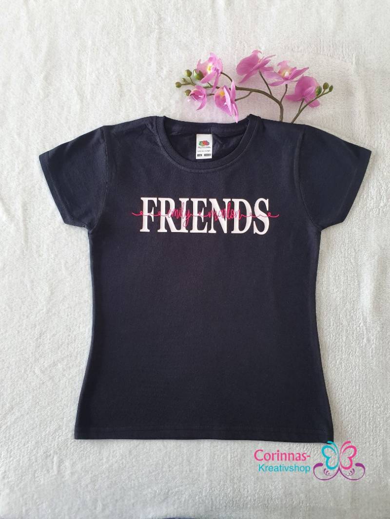 Friends-T-Shirt Für Kinder Mit Wunschnamen von corinnaskreativshop