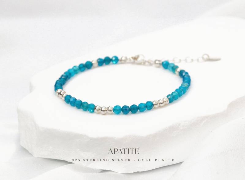 Armband Echter Apatit Und Silberperlen, 925Er Silberelemente Oder 18 Kt Vergoldet, Edelsteinarmband Blau von correlladesign