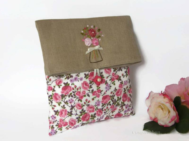 Bestickte Leinenhandtasche Blumen Brautjungfer Geldbörse von cosyribbon