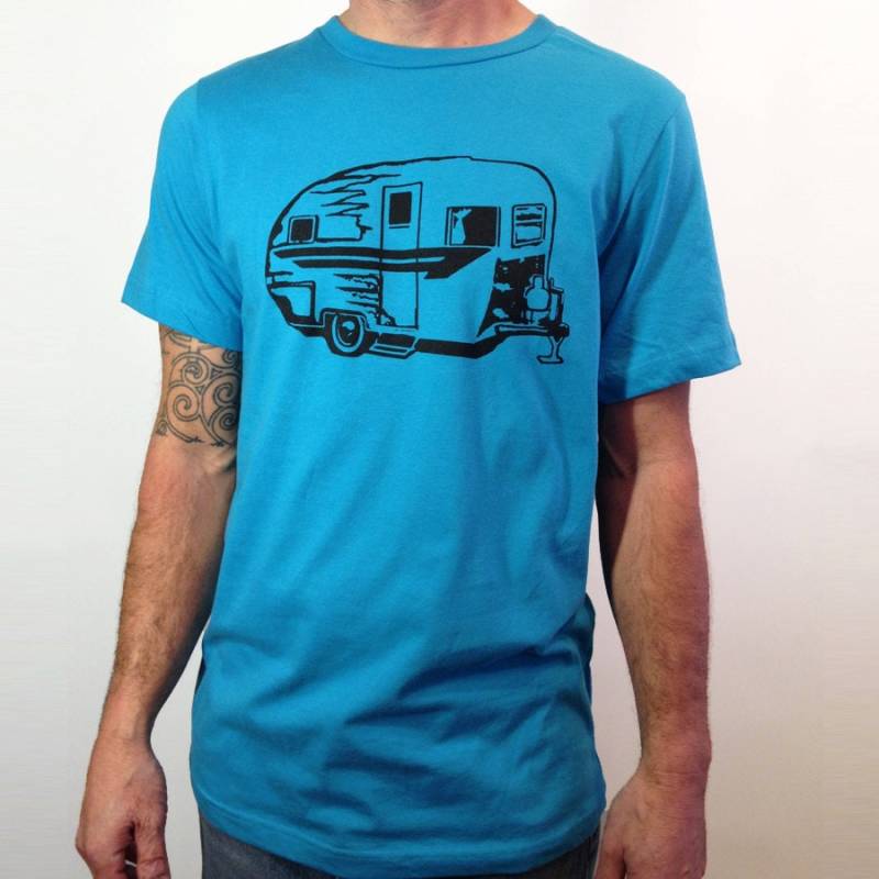 Verkauf Retro Camper Grafik-T-Shirt - Aqua Unisex T-Shirt von countercouturedesign