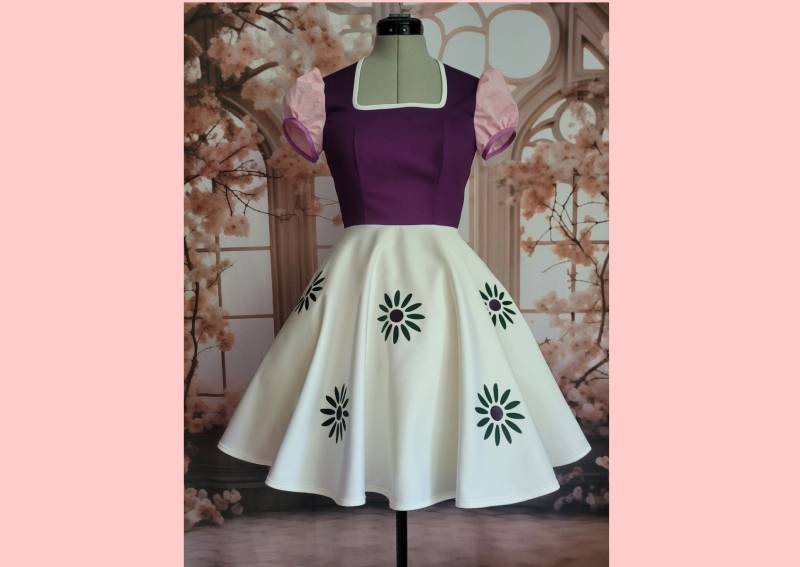 Kleid " Seiltänzerin" Mit Tellerrock von couture4costumes