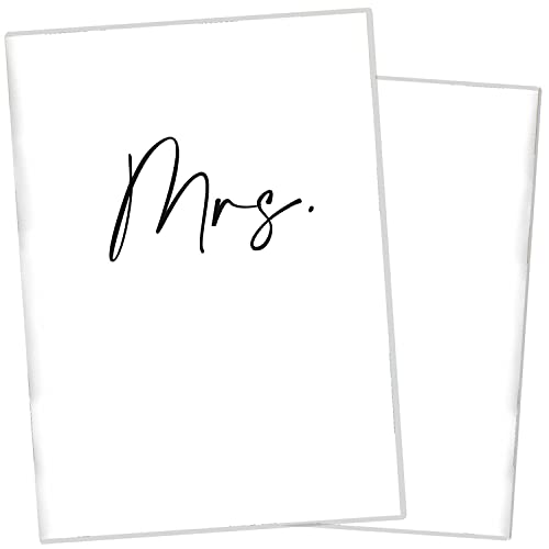 cozy racoon Reisepasshülle für Erwachsene und Kinder | Hochwertige Hülle für den Reisepass ab 03/2017 | Schutzhülle im Design Mrs. (ohne Personalisierung) von cozy racoon