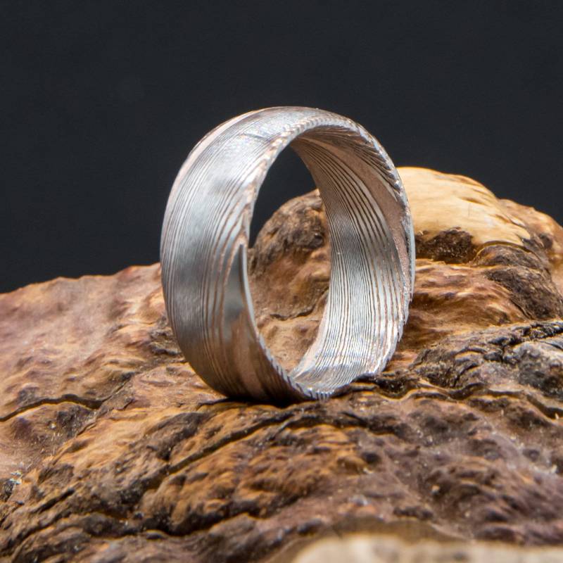 Rosé Ring Aus Geätztem Damaststahl Bandring Herren Damen 8mm Breit von craft4passion