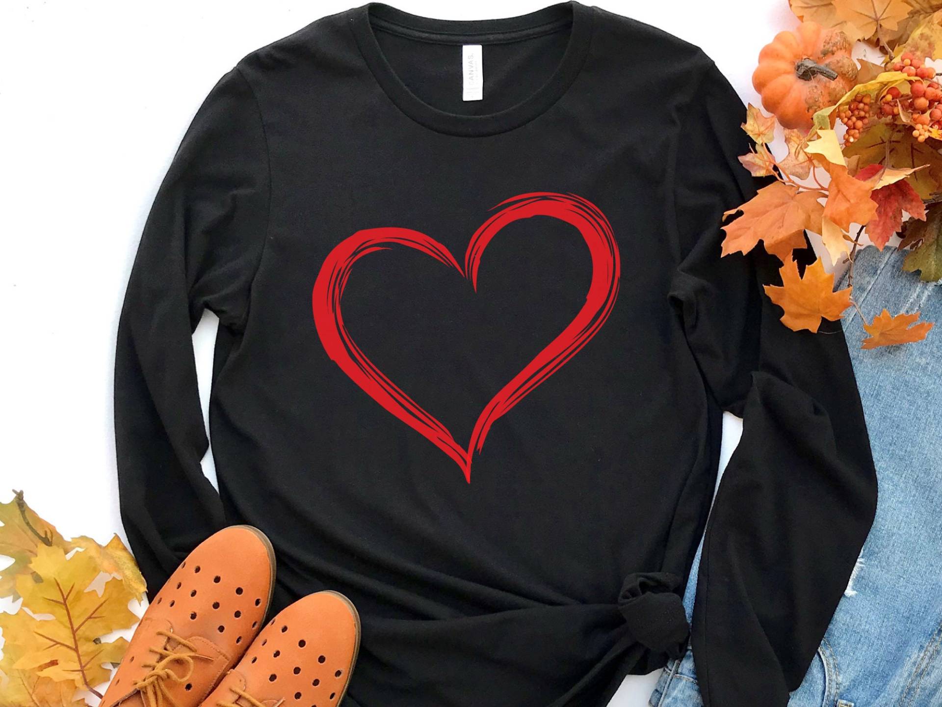 Herz Langarm Shirt, Geschenk Für Valentinstag, Rotes T-Shirt, Glückliches Valentinstag Liebe von craftgatedesign