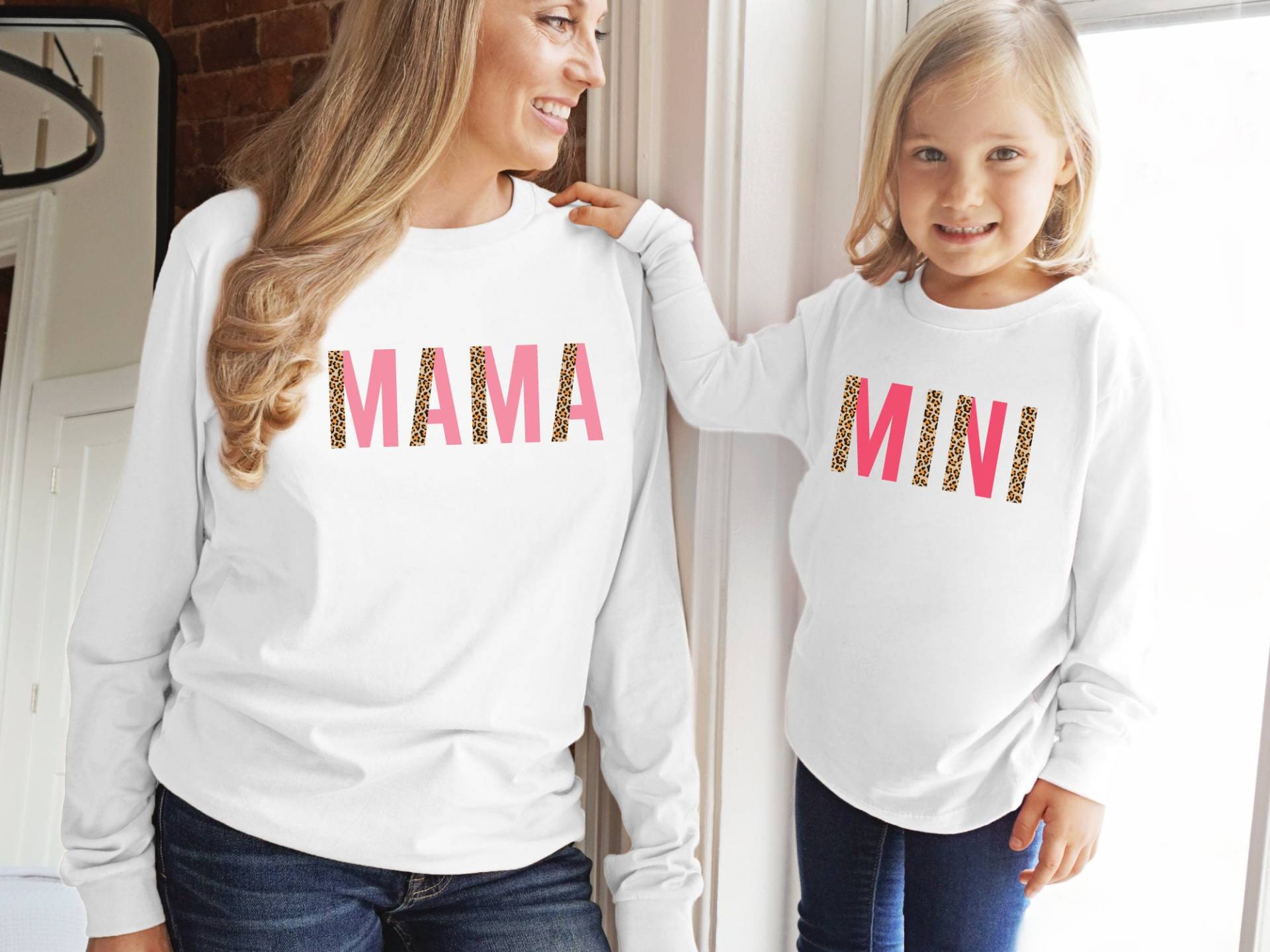 Mama Mini Langarm Shirt, Leopard Matching, Und Ich Outfits, Muttertagsgeschenk, Mutter Tochter Set von craftgatedesign