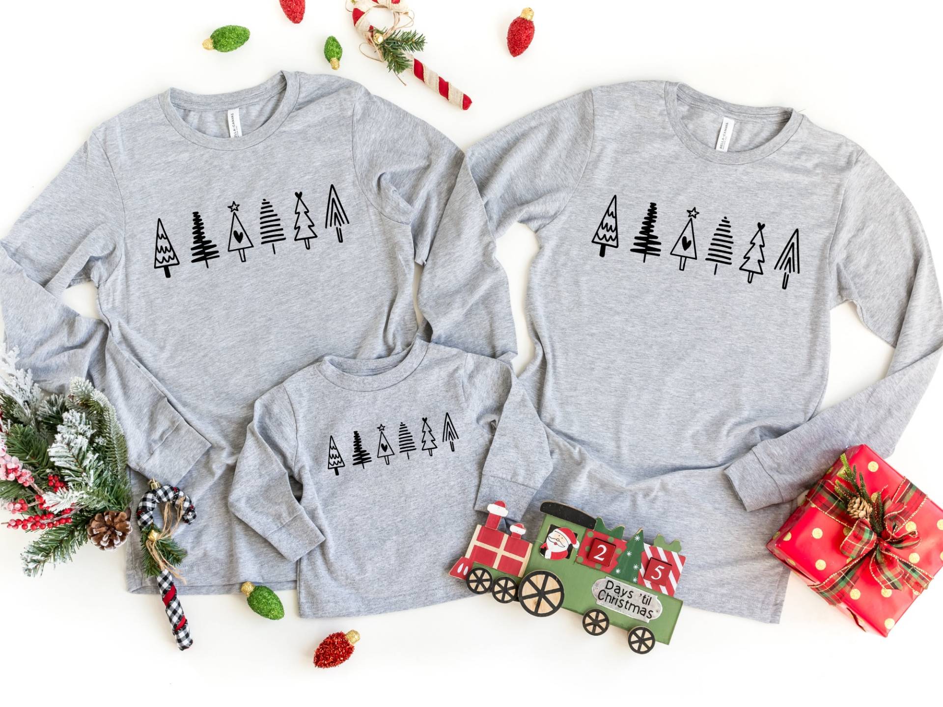 Weihnachtsbaum Langarm T-Shirt, Lkw Shirt, Weihnachtsgeschenk, Süßes Weihnachts Lustige Weihnachten von craftgatedesign