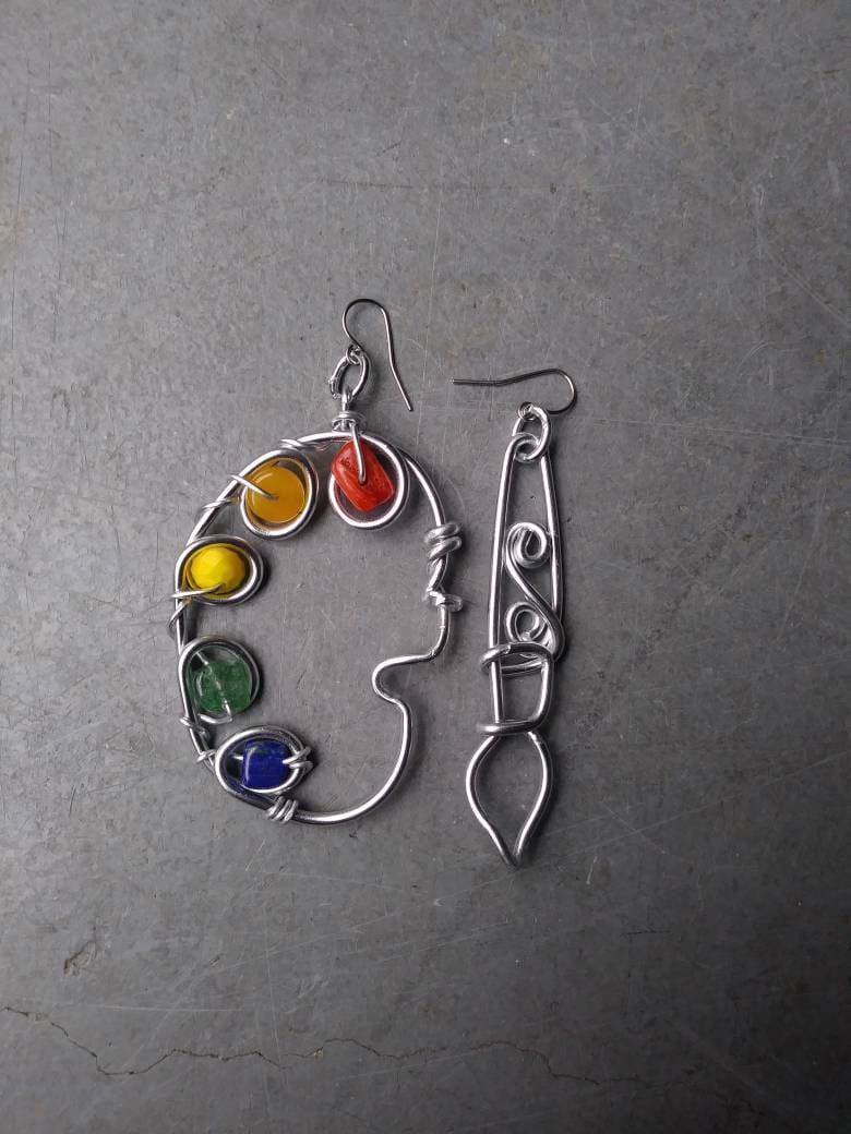 Kunstpalette Und Pinsel Kunstpalette Und Pinsel von crazyfunkystuff