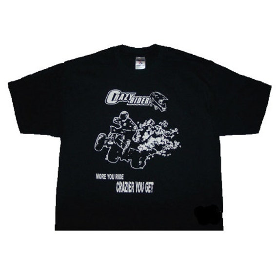 Crazy Rider Quad Atv 4-Wheeler-T-Shirt 100% Baumwolle Schwarzes Shirt Mit Weißem Siebdruckdesign Für Extremsportfahrer Crazy Rider Quad Atv 4-Wheeler-T-Shirt 100% Baumwolle Schwarzes Shirt Mit Weißem Siebdruckdesign Für Extremsportfahrer von crazyrider