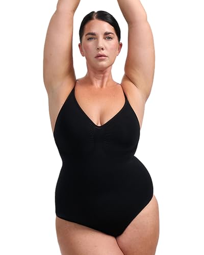 creamy fabrics Damen Figurformender Shapewear Bodysuit mit String-Rückenteil – Nahtloser Body für unsichtbaren Sitz – Starke Kompression Bauch & Taille – Verstellbare Träger – Schwarz M von creamy fabrics