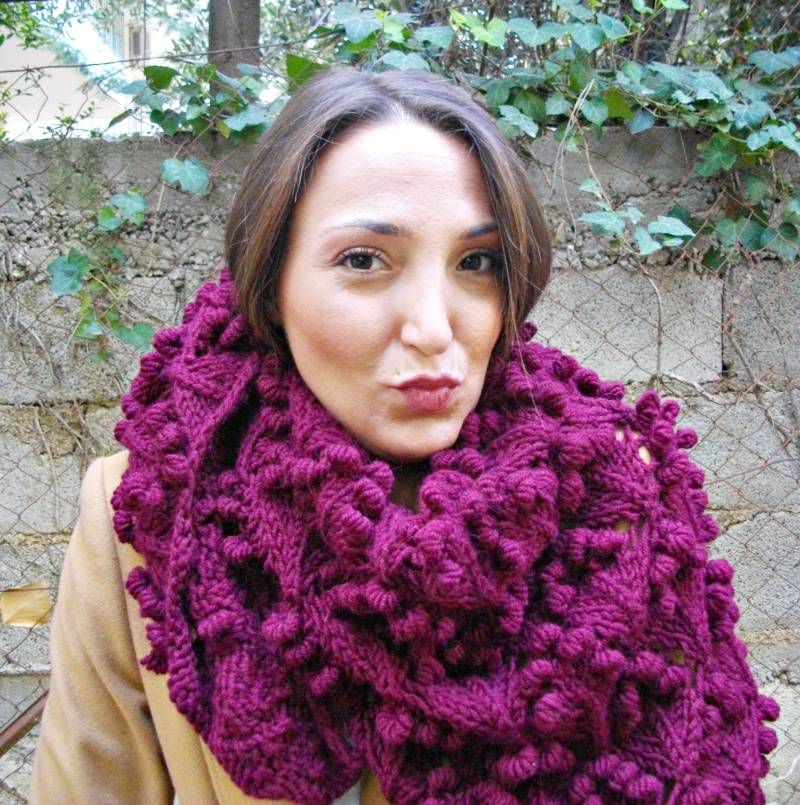 Dreieckstuch Bordeaux Gestrickt, Dreieckstuch, Halstuch, Handgestrickt Dreieckstuch Bordeaux Gestrickt, Dreieckstuch, Halstuch, Handgestrickt von creationsbyeve